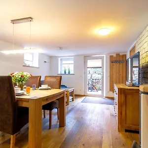 Apartment Alpen-hostel - Talstation