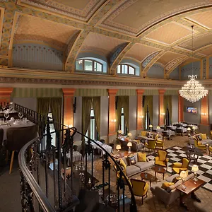 Mystery Budapest, Preferred & Hotel Budapest